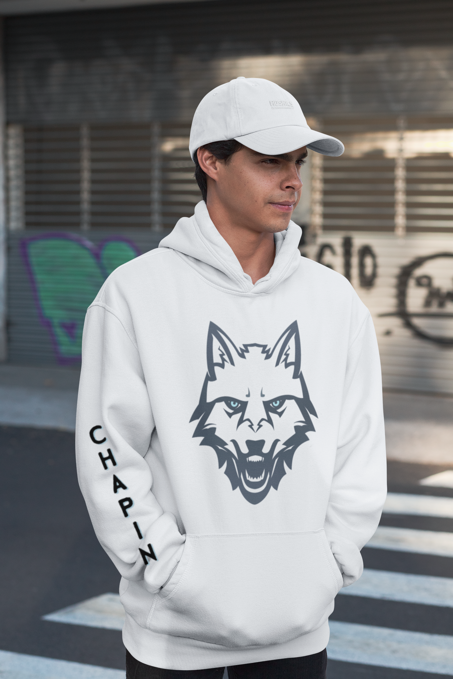 Large Husky graphic on front w/CHAPIN text on sleeve